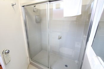 Drummond Apartments Services - Geraldton Accommodation 5