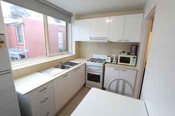 Drummond Apartments Services - Geraldton Accommodation 14