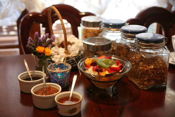Lavender House B&B - Geraldton Accommodation 4