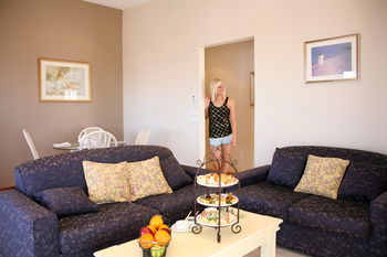 Lavender House B&B - Geraldton Accommodation 14