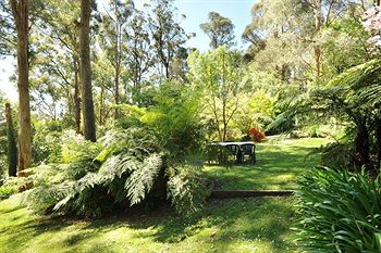 Holly Lodge - Geraldton Accommodation 3