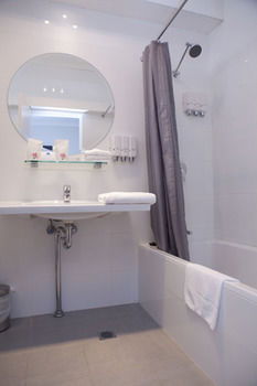 The Savoy Double Bay Hotel - Geraldton Accommodation 7