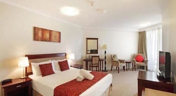 OVR Caloundra - Geraldton Accommodation 4