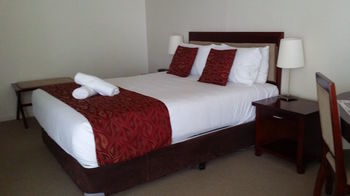 OVR Caloundra - Geraldton Accommodation 5