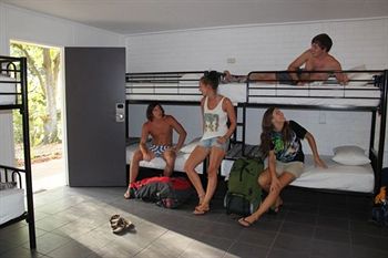 Nomads Noosa Backpackers Hostel - Geraldton Accommodation 6