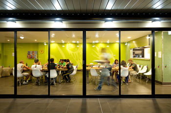 Bounce Sydney - Hostel - Geraldton Accommodation 4