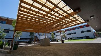Western Sydney University Village- Parramatta Campus - Geraldton Accommodation 4