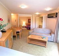 Waldorf Wahroonga Residential - Geraldton Accommodation