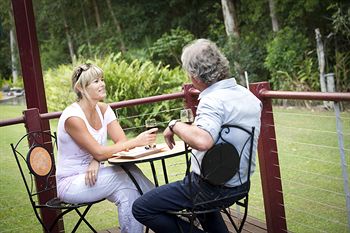 Glass House Mountains Ecolodge - Geraldton Accommodation 18