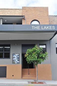 The Lakes Hotel - Geraldton Accommodation 4