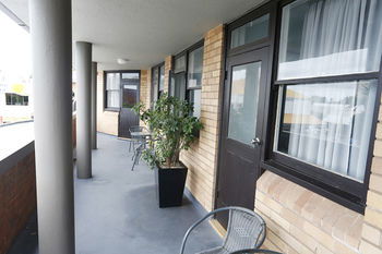 The Lakes Hotel - Geraldton Accommodation 15