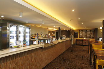 The Lakes Hotel - Geraldton Accommodation 49