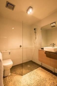 Orange Serviced Apartment - Geraldton Accommodation 9