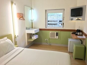 Ibis Budget Campbelltown - Geraldton Accommodation 9