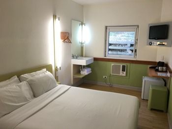 Ibis Budget Campbelltown - Geraldton Accommodation 11