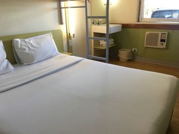 Ibis Budget Campbelltown - Geraldton Accommodation 12