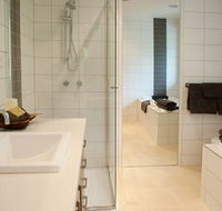Mountain Element Retreats - Geraldton Accommodation