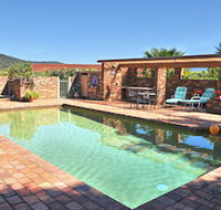 Langbrook Estate Cottages - Geraldton Accommodation