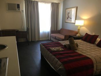 Australian Motor Homes Tourist Park - Geraldton Accommodation 17