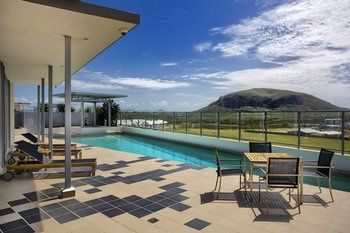 White Shells Luxury Apartments - Geraldton Accommodation 5