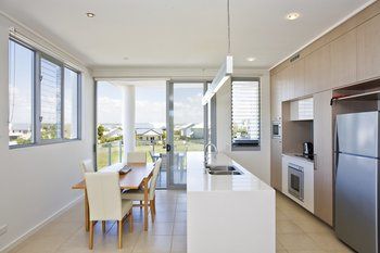 White Shells Luxury Apartments - Geraldton Accommodation 10