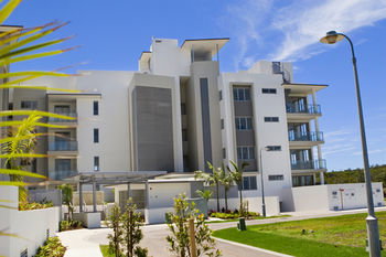 White Shells Luxury Apartments - Geraldton Accommodation 24