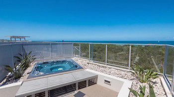 White Shells Luxury Apartments - Geraldton Accommodation 35