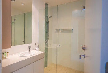 White Shells Luxury Apartments - Geraldton Accommodation 42