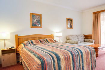 Forresters Beach Resort - Geraldton Accommodation 2
