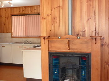 Hunter Hideaway Cottages - Geraldton Accommodation 5