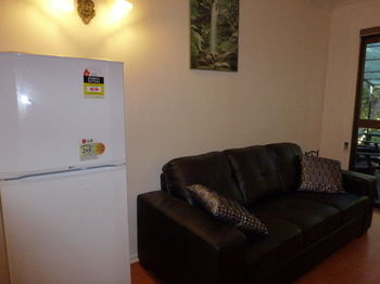 Tanglewood Gardens - Geraldton Accommodation 50