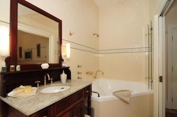 Sandholme Guesthouse - Geraldton Accommodation 15
