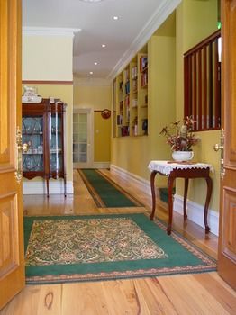 Sandholme Guesthouse - Geraldton Accommodation 17