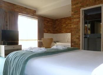 Mollymook Surfbeach Motel And Apartments - Geraldton Accommodation 8