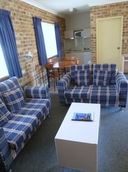 Mollymook Surfbeach Motel And Apartments - Geraldton Accommodation 9
