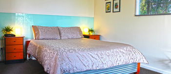 Valley Farm Vineyard Cottages - Geraldton Accommodation 16