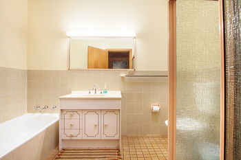 Mollymook Beach Units - Geraldton Accommodation 0