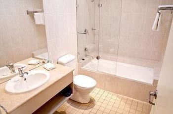 Hawkesbury Race Club Motel - Geraldton Accommodation 1