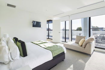 381 Cremorne - Geraldton Accommodation 20