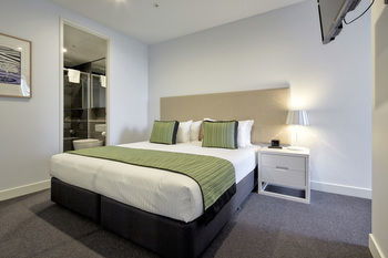 381 Cremorne - Geraldton Accommodation 22