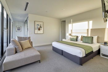 381 Cremorne - Geraldton Accommodation 24