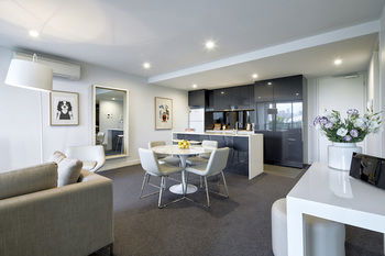 381 Cremorne - Geraldton Accommodation 39