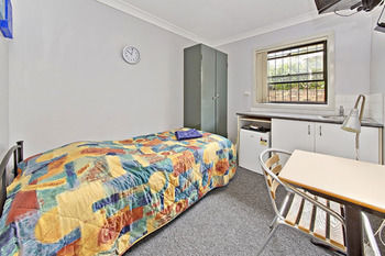 Sinclairs City Hostel - Geraldton Accommodation 14