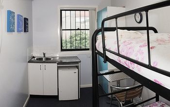Sinclairs City Hostel - Geraldton Accommodation 20