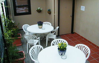 Sinclairs City Hostel - Geraldton Accommodation 30