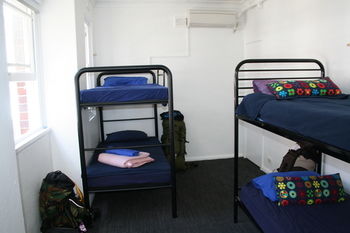 Zing Backpackers - Geraldton Accommodation 10