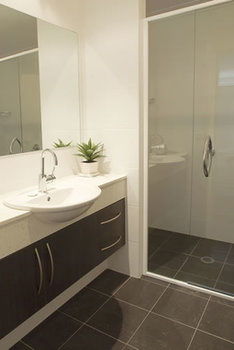 Mollymook Beachfront Executive Apartment - Geraldton Accommodation 4