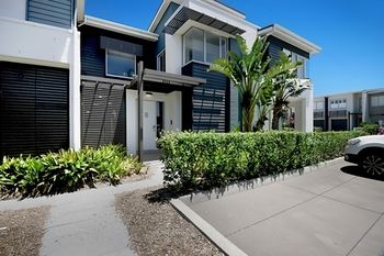 Magenta Studio Room - Geraldton Accommodation 0