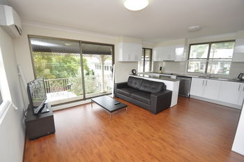 Balmain 1 Mont Furnished Apartment - Geraldton Accommodation 4