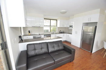 Balmain 1 Mont Furnished Apartment - Geraldton Accommodation 5
